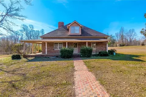 5705 Wade Whelchel Rd, Murrayville, GA 30564