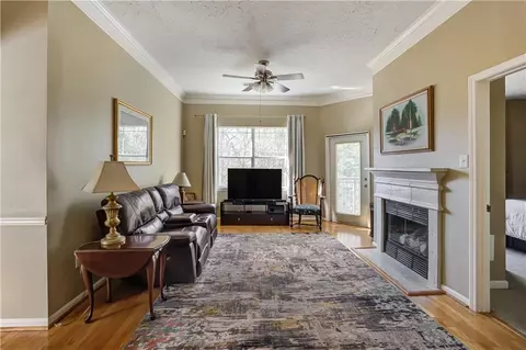 5559 Glenridge Dr #1402, Atlanta, GA 30342