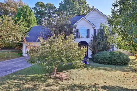 289 Fox Run, Loganville, GA 30052