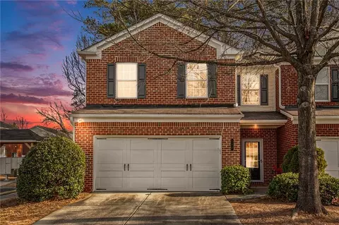 223 Bellecliff Ct, Tucker, GA 30084