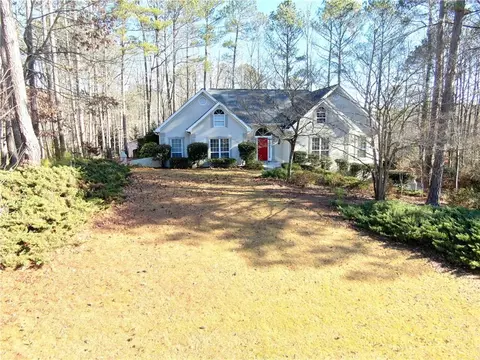 5188 Holly Springs Dr, Douglasville, GA 30135