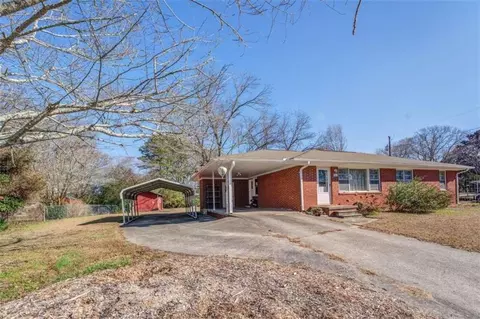801 Greenhill Dr, Conyers, GA 30012