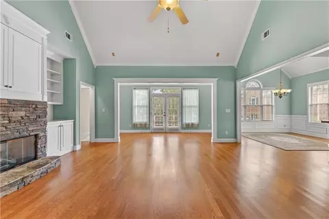 9115 Golfview Cir, Covington, GA 30014 photo 6