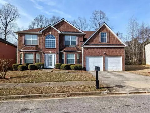 5518 Platte Dr, Ellenwood, GA 30294