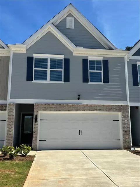 2173 Dougherty Pl, Hampton, GA 30228
