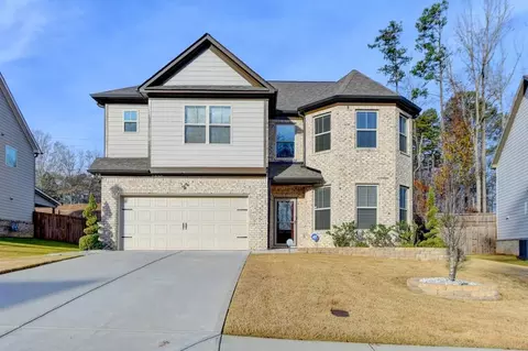 2030 Adams Acre Dr, Lawrenceville, GA 30043