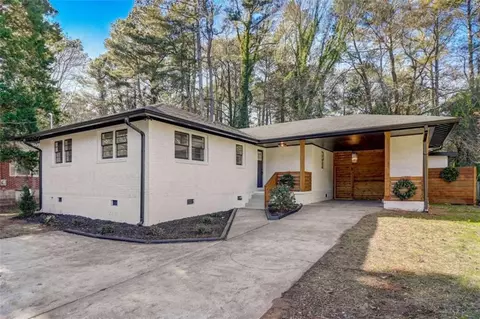 1875 Derrill Dr, Decatur, GA 30032