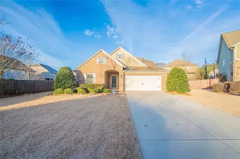 703 E Hampton Trl, Canton, GA 30115