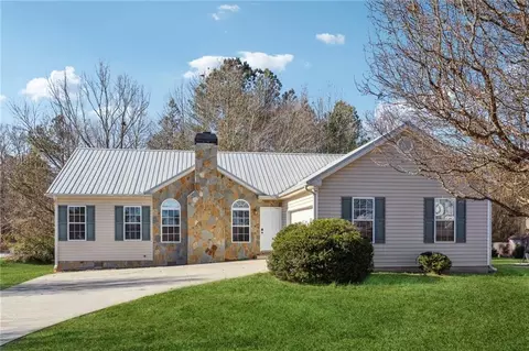 1204 Crystal Bnd, Monroe, GA 30655
