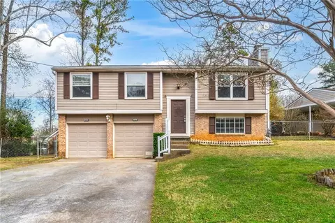 1447 Saddle Ct, Norcross, GA 30093