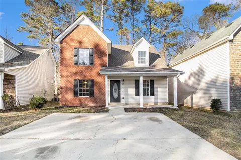 107 Twin Pines Ct, Dallas, GA 30132