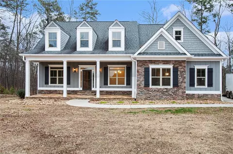 28 Fireside Ct NW, Cartersville, GA 30120