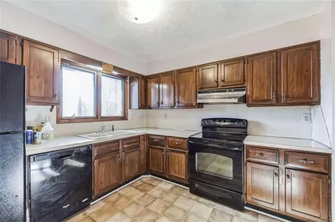 4047 Centennial Trl NW, Duluth, GA 30096 photo 3