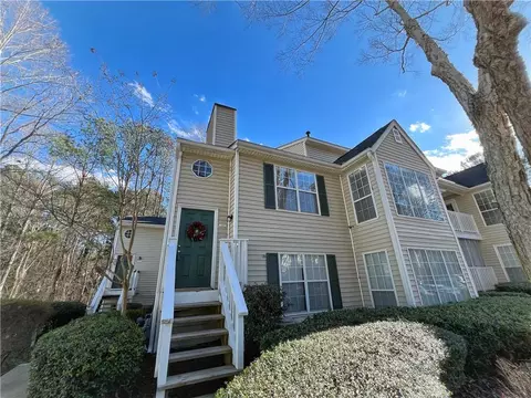 620 Glenleaf Dr, Peachtree Corners, GA 30092
