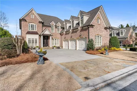 1475 Falkirk Ln NW, Kennesaw, GA 30152