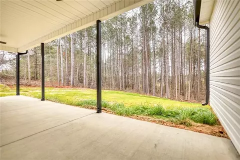 Exterior - 10 Kendall Ln, Covington, GA 30014 photo 3 of 6