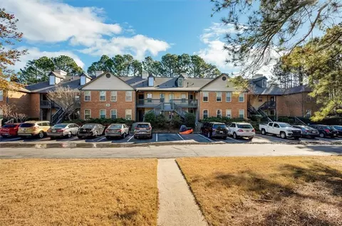 1619 Beaumont Cir, Duluth, GA 30096