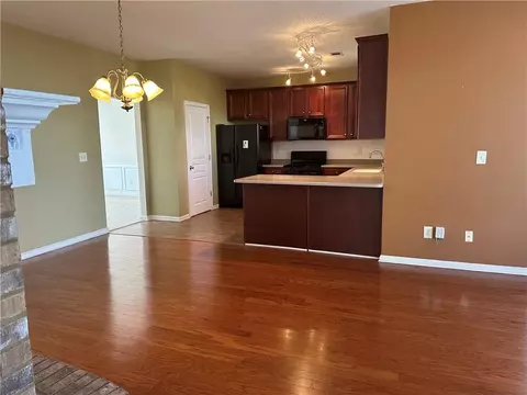 305 Emerson Trl, Covington, GA 30016 photo 12