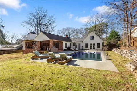 2641 Brown Cir SE, Smyrna, GA 30080