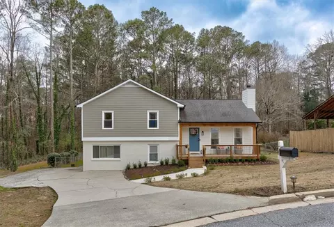 1201 Holly Hills Dr, Lilburn, GA 30047