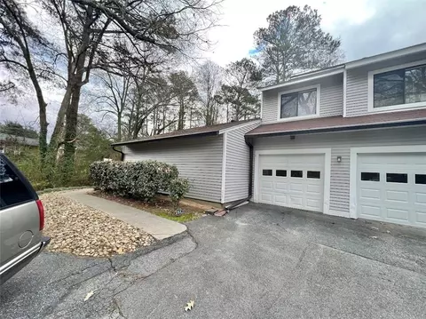 251 Twiggs Cor, Peachtree City, GA 30269