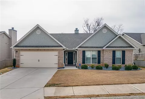 23 Goldshore Way, Statham, GA 30666