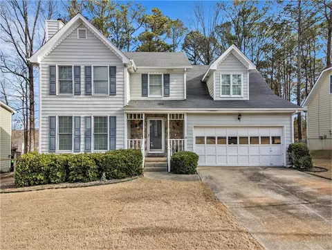 855 Meadowsong Cir, Lawrenceville, GA 30043