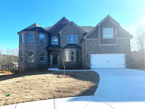 4213 Shandi Cv, Hoschton, GA 30548