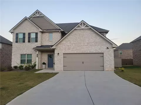 437 Sawmill Trce, Hampton, GA 30228