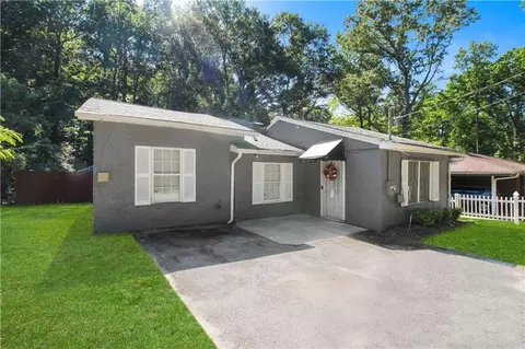 3258 Pebble Dr, Atlanta, GA 30344