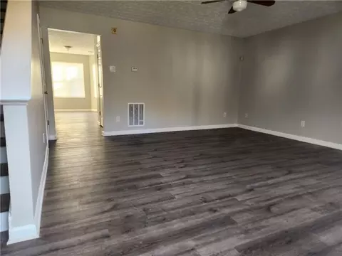 3051 Waldrop Cir #3051, Decatur, GA 30034