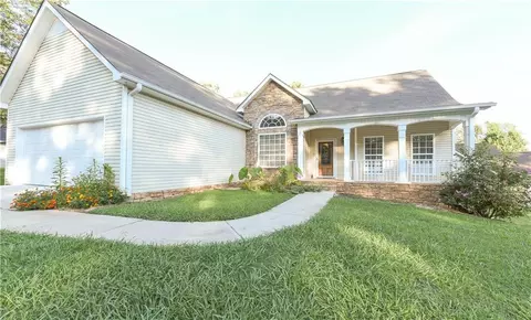 1016 Stone Brook Ln, Bremen, GA 30110