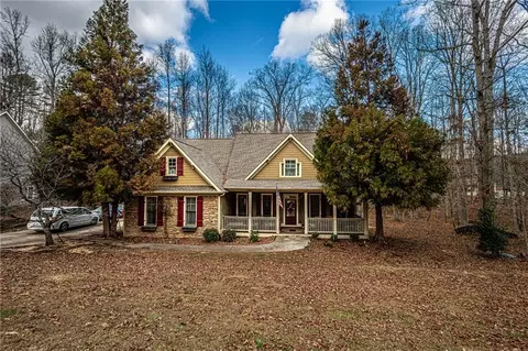 694 Bearslide Holw, Dahlonega, GA 30533