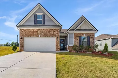 1305 Campbell Pine Trl, Lawrenceville, GA 30045
