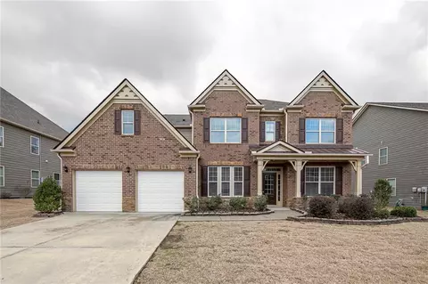 5815 Chestnut Dr, Cumming, GA 30040
