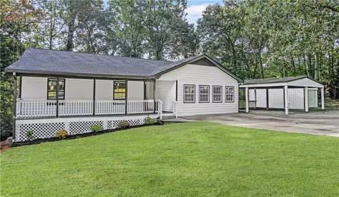 4282 Autumn Lake Dr, Buford, GA 30519