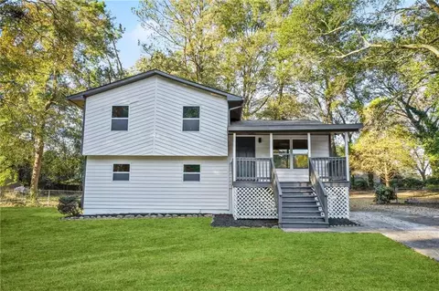397 Karen Ct, Lawrenceville, GA 30046