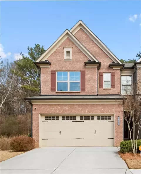 349 Braemore Mill Dr, Lawrenceville, GA 30044