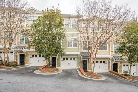 1967 Sterling Oaks Cir NE, Atlanta, GA 30319