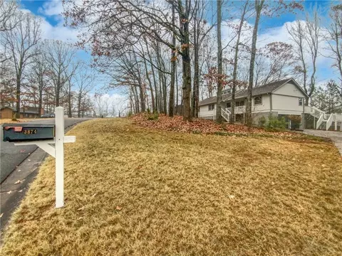 3874 Easy Cir NE, Marietta, GA 30066