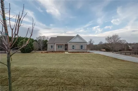1248 White Columns Dr, Monroe, GA 30656