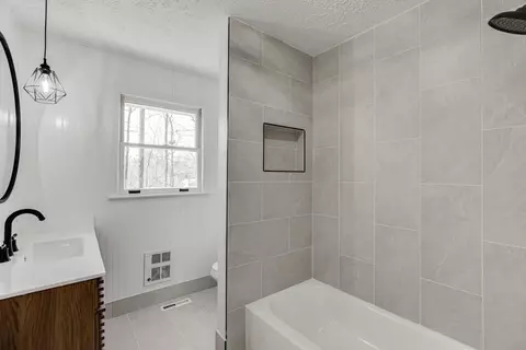 6023 Cobb St, Lula, GA 30554 photo 13