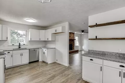 6023 Cobb St, Lula, GA 30554 photo 10