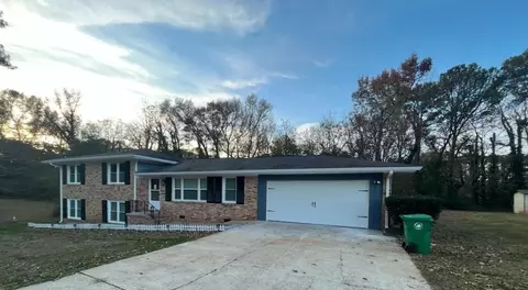 2775 Treadway Dr, Decatur, GA 30034