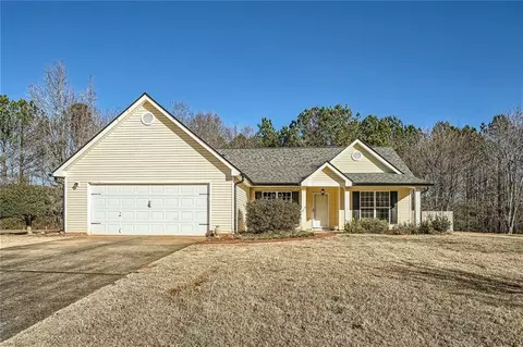 902 Nature Trl, Bethlehem, GA 30620
