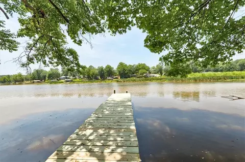 142 Sunset Dr, Eatonton, GA 31024