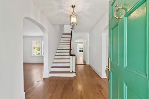 1277 Oakdale Rd NE, Atlanta, GA 30307