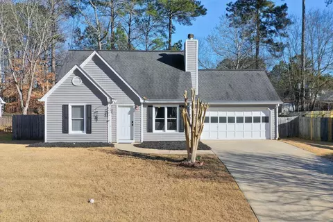 122 Aztec Way SE, Acworth, GA 30102