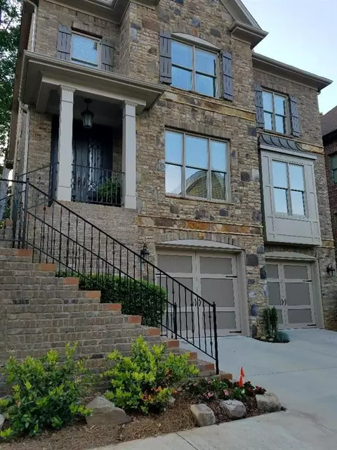 7979 Magnolia Sq, Sandy Springs, GA 30350