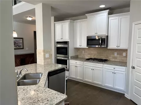 3337 Alhambra Cir, Hampton, GA 30228 photo 8